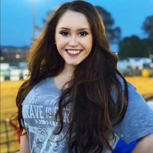 Meet your Posher, Katie